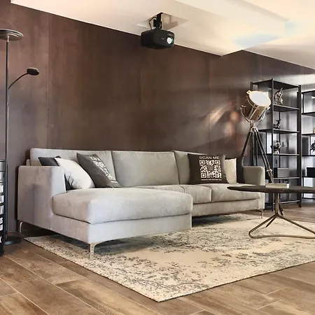 Apartment 180 M2!